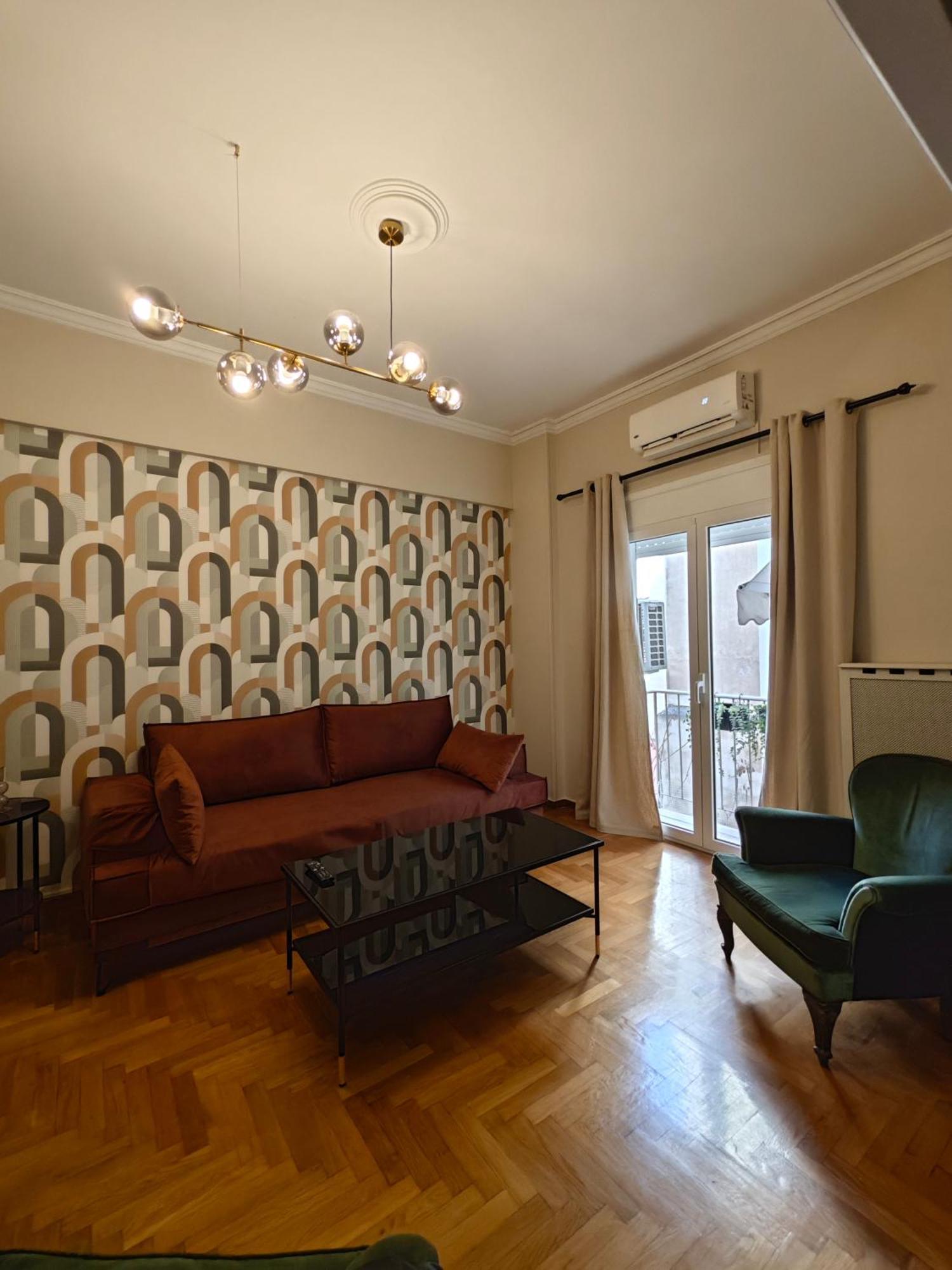 Caravin Wanderhome Acropolis, 1 Min From Acropolis Museum Athena Bagian luar foto