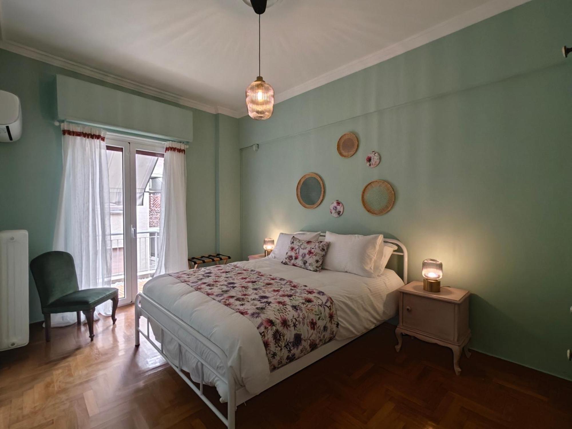 Caravin Wanderhome Acropolis, 1 Min From Acropolis Museum Athena Bagian luar foto