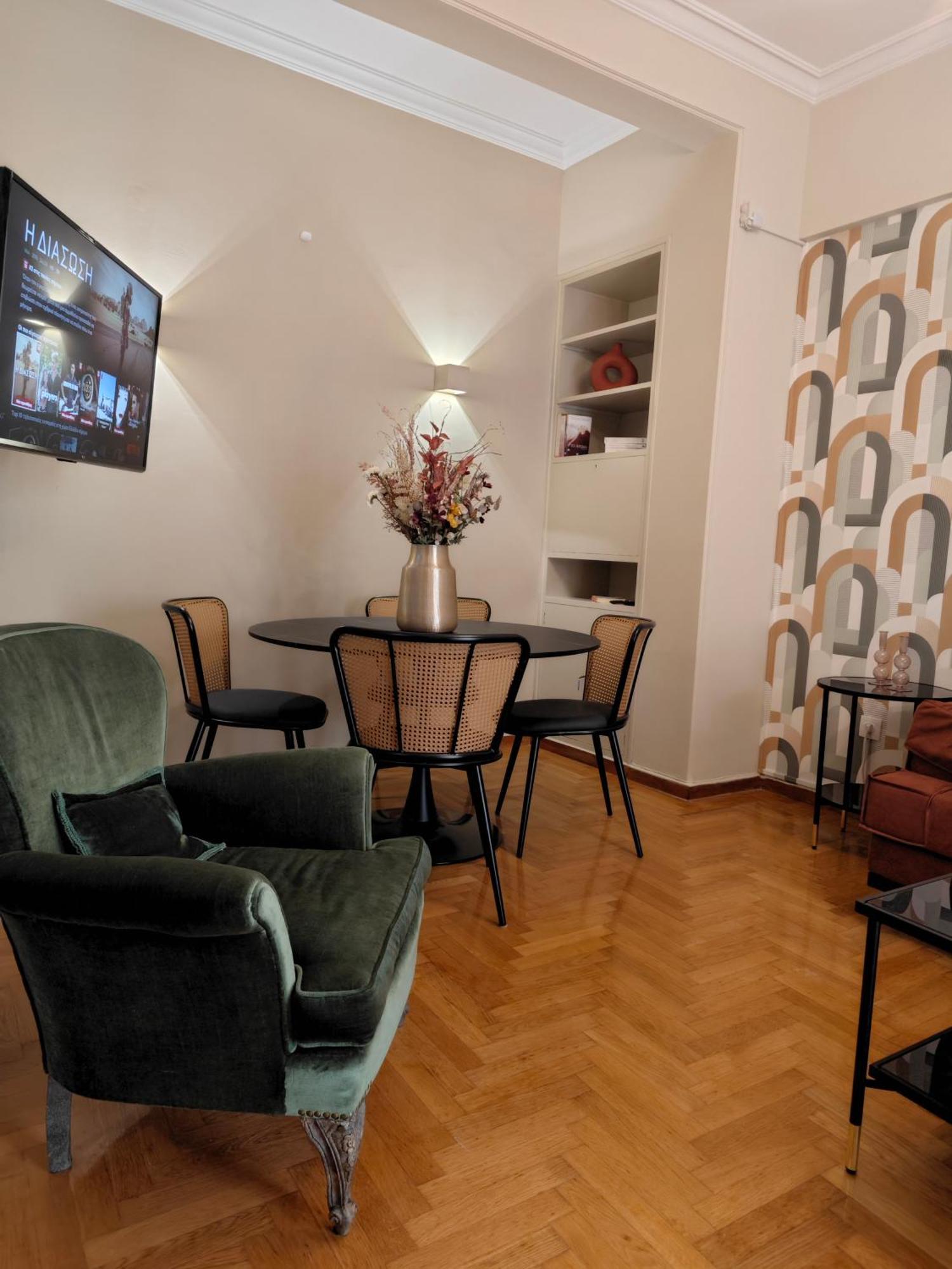 Caravin Wanderhome Acropolis, 1 Min From Acropolis Museum Athena Bagian luar foto